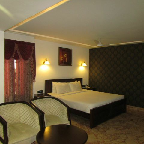 Lakshmi Hotel